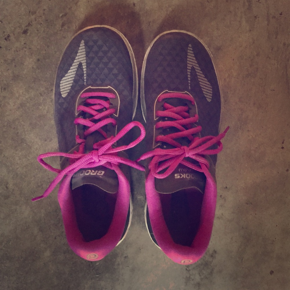 Brooks sneakers
